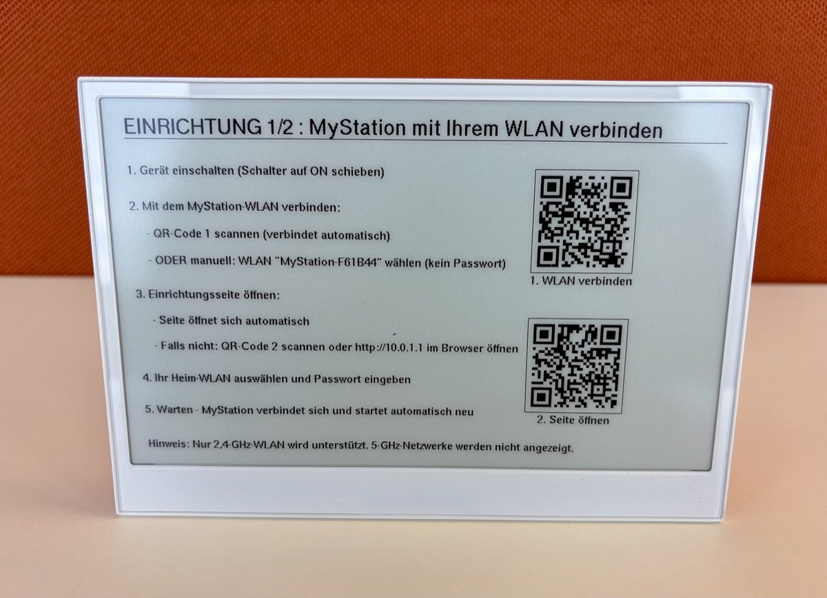 Device showing the WiFi hotspot name MyStation-XXXXXXXX on the display